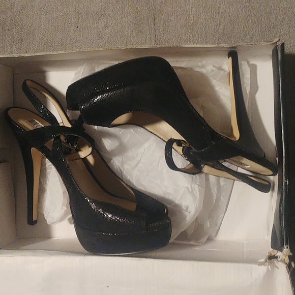 Black Leather 6" INC platform Sexy 👠 - Picture 8 of 8